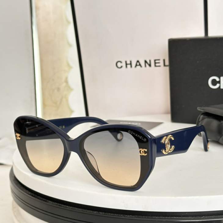 Picture of Chanel Sunglasses _SKUfw76721470fw